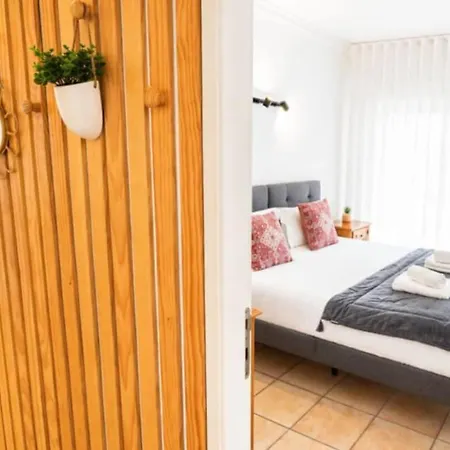 Casa Do Mike - Cozy 1 Bedroom Steps From The Appartement *
